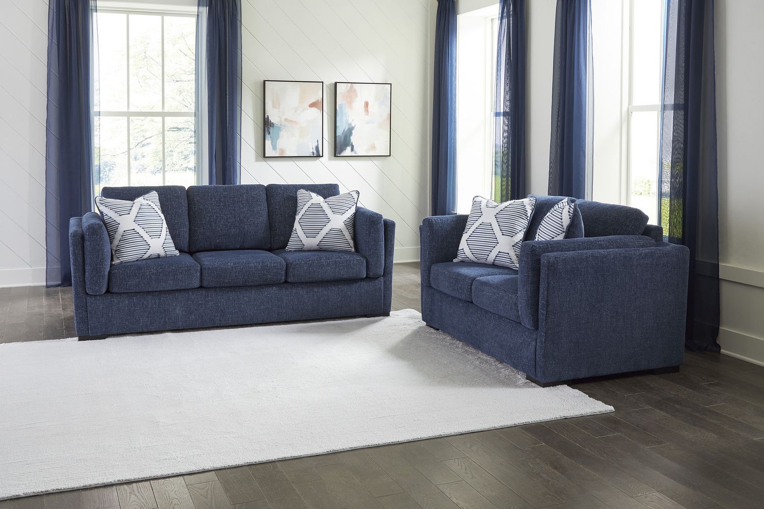 Evansley Sofa In Navy 5450238