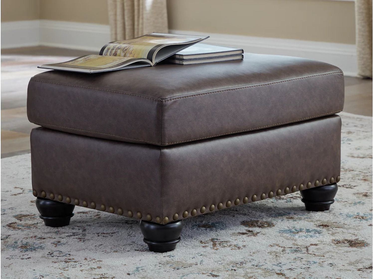 Roxmere Ottoman In Umber 5550314
