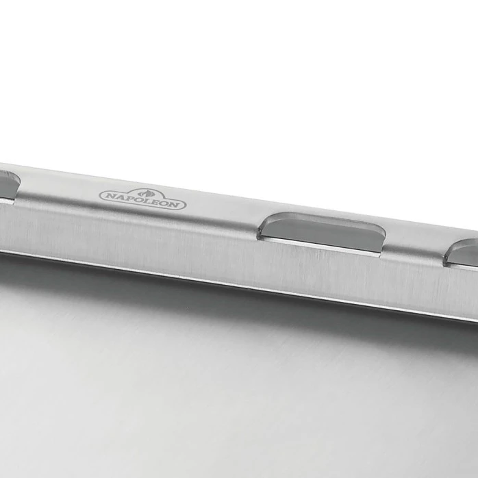 Stainless Steel Griddle Insert for all Rogue® and Freestyle™ 425 models 56093