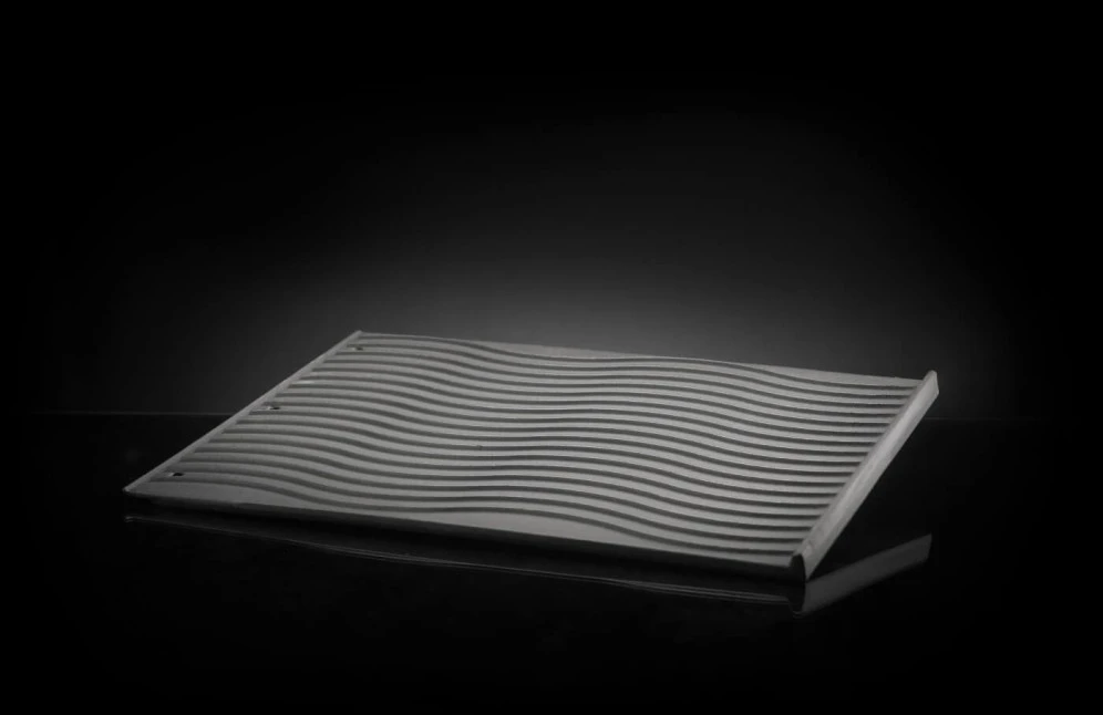 Cast Iron Reversible Griddle for Rogue® 425 / 625 and Freestyle™ 56425