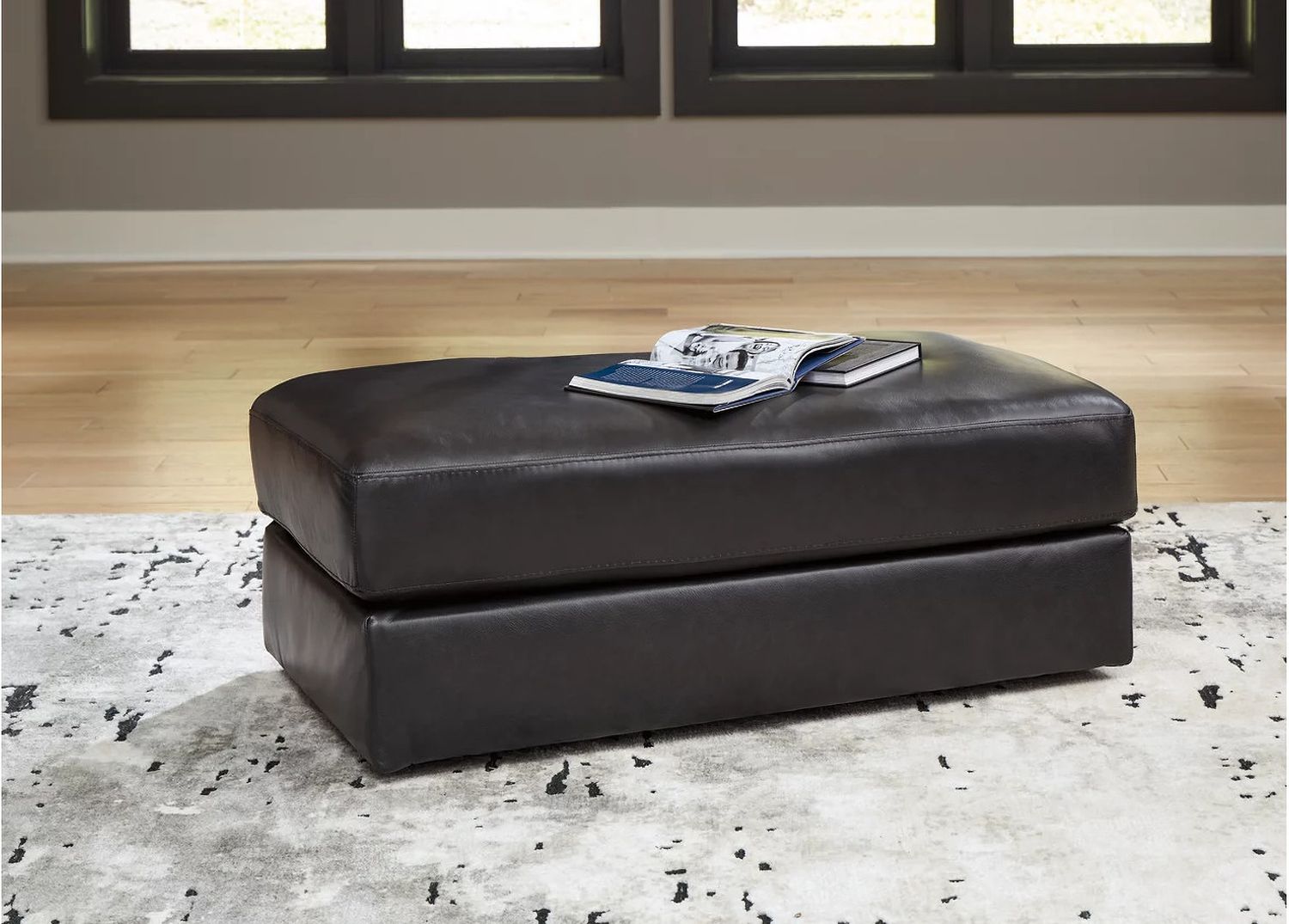 Amiata Ottoman In Onyx 5740514