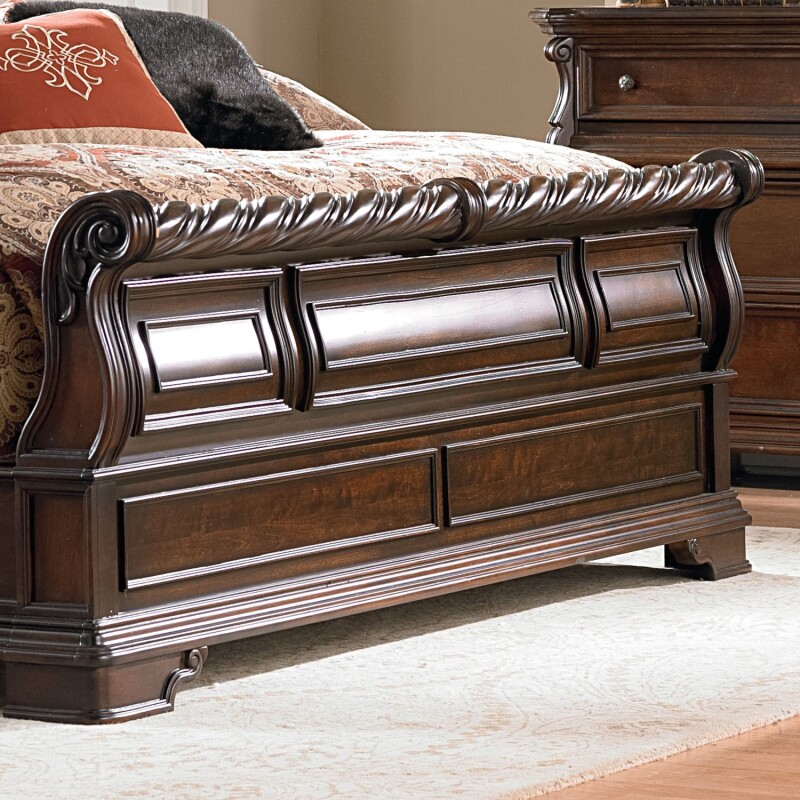 Arbor Place Queen Sleigh Footboard 575BR21F