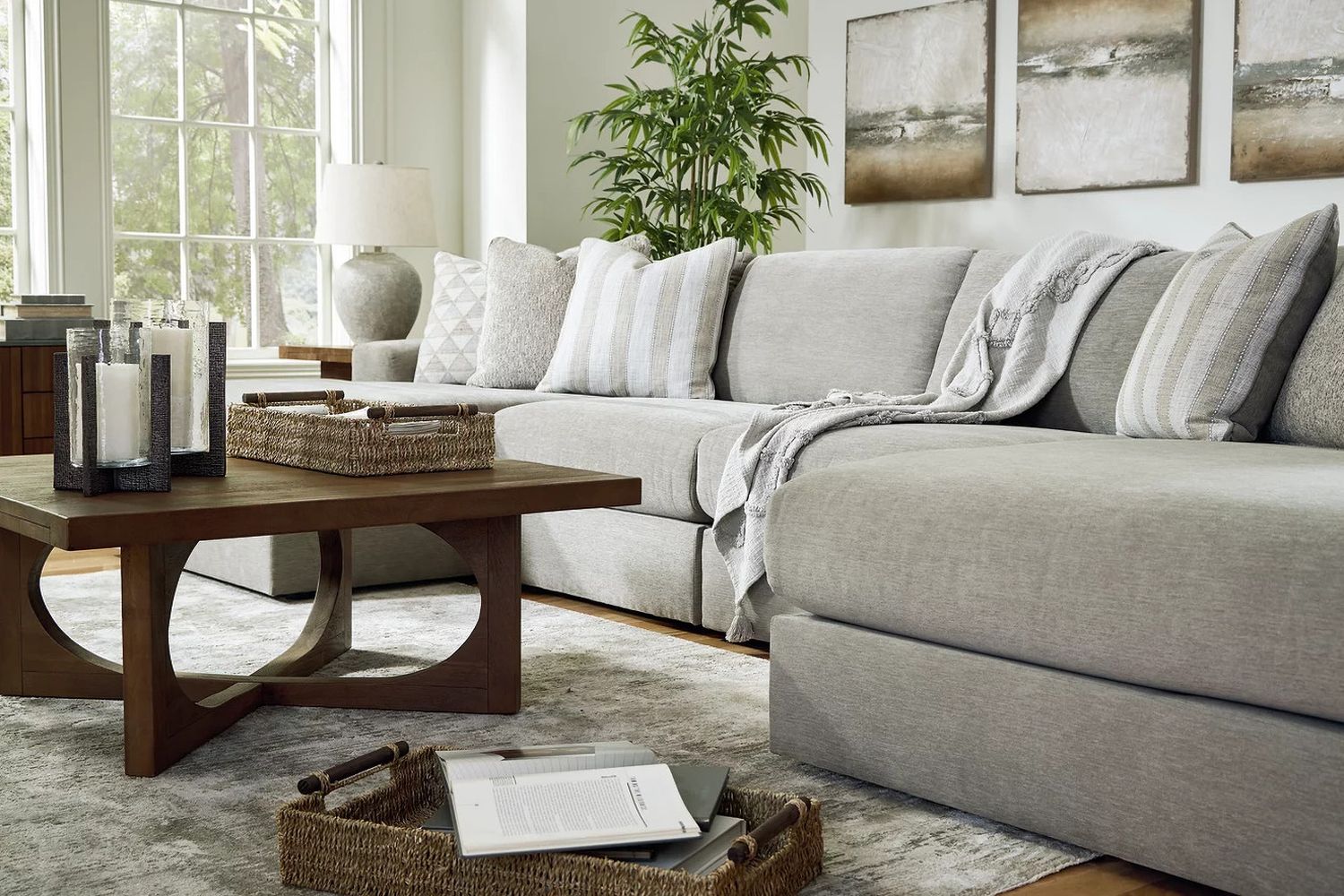 Avaliyah 4-Piece Double Chaise Sectional In Ash 58103S11