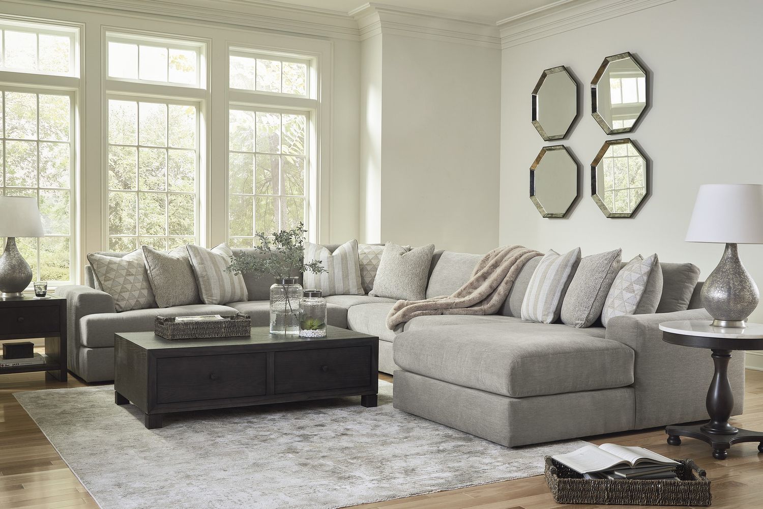 Avaliyah 6-Piece RAF Sectional With Chaise In Ash 58103S12