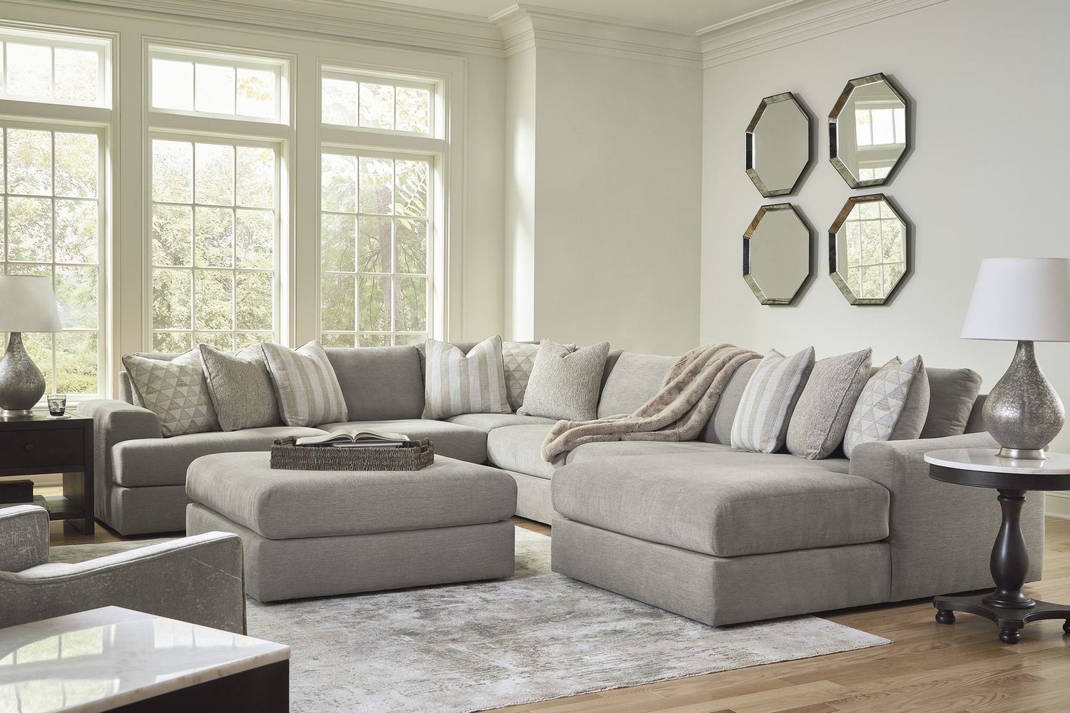 Avaliyah 6-Piece RAF Sectional With Chaise In Ash 58103S12