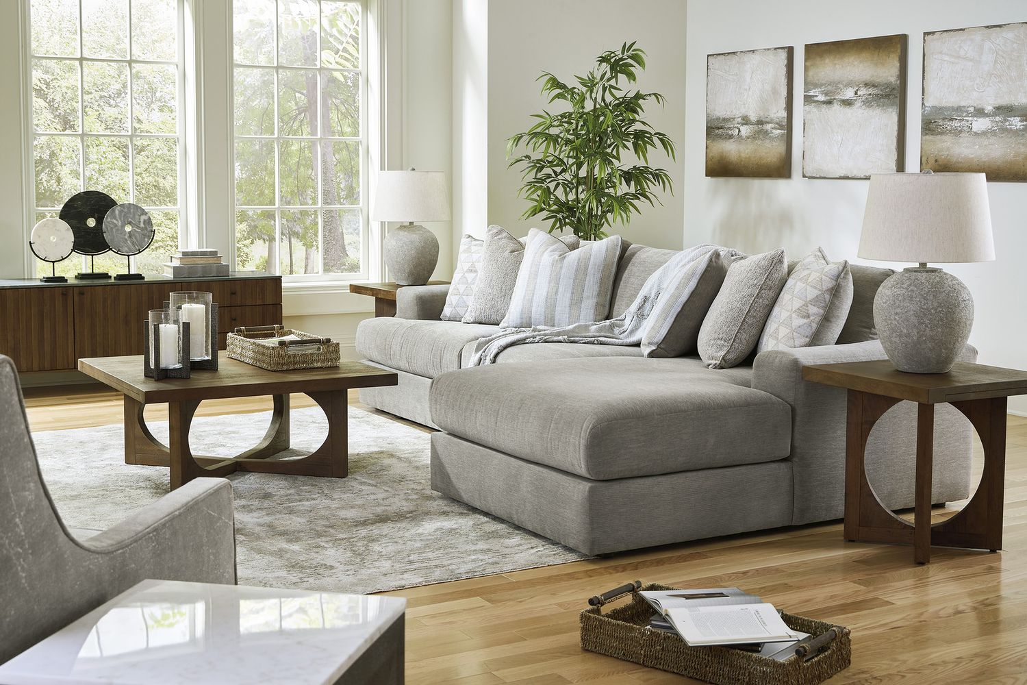 Avaliyah 3-Piece RAF Sectional With Chaise In Ash 58103S4