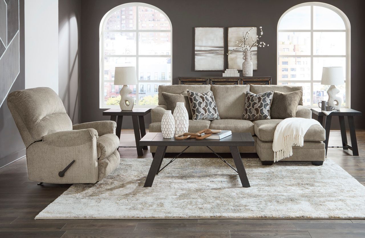 Stonemeade Sofa Chaise In Taupe 5950418