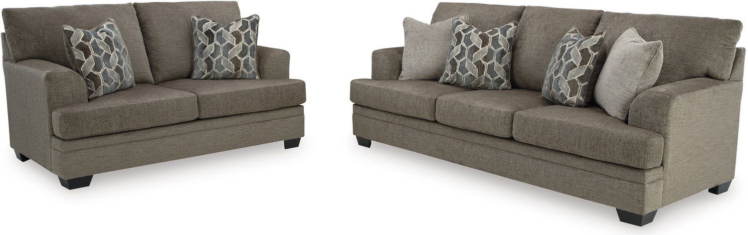 Stonemeade Sofa In Nutmeg 5950538