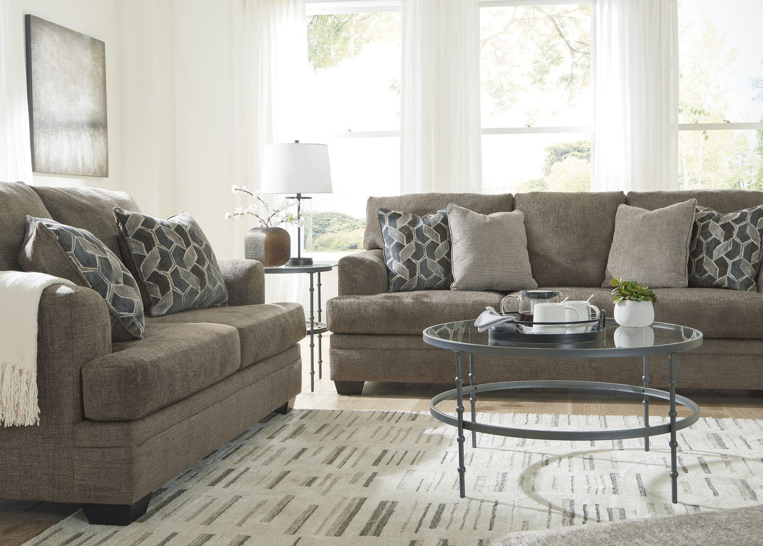 Stonemeade Sofa In Nutmeg 5950538