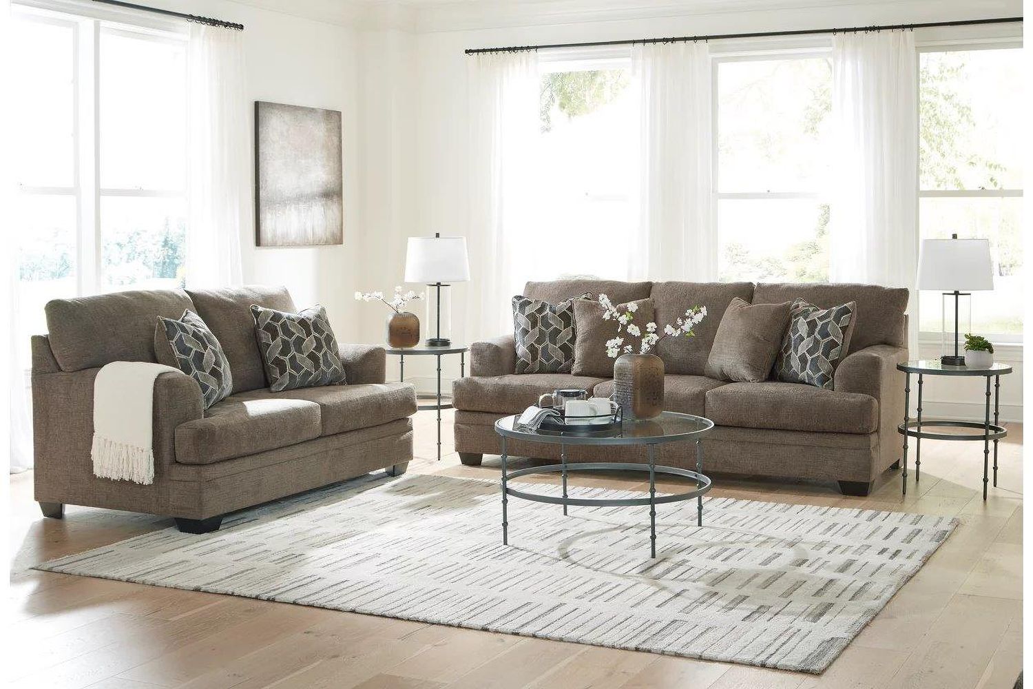 Stonemeade Living Room Set In Nutmeg 59505U1