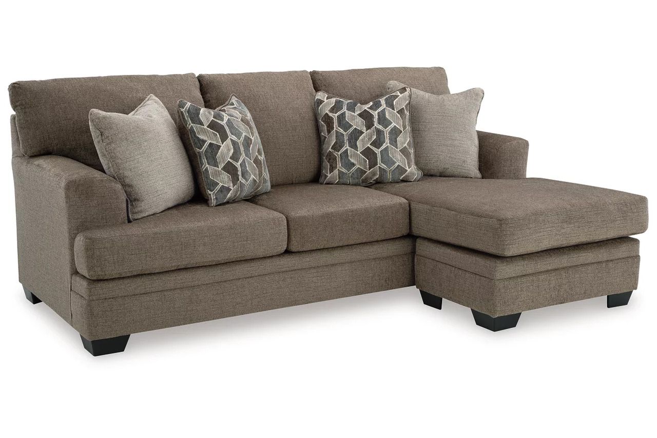 Stonemeade Living Room Set In Nutmeg 59505U1
