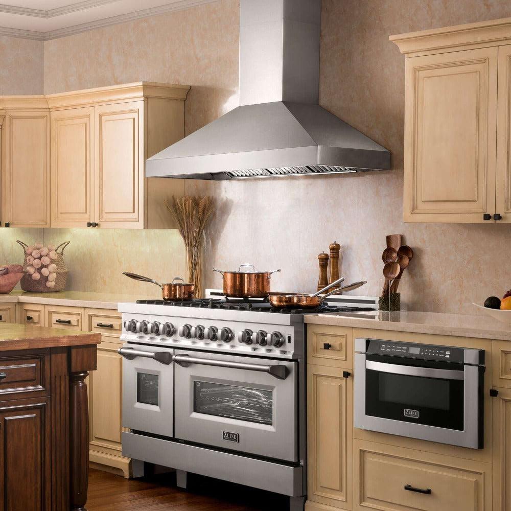 30 In. Professional Convertible Vent Wall Mount Range Hood In Stainless Steel With Crown Molding 597CRN30