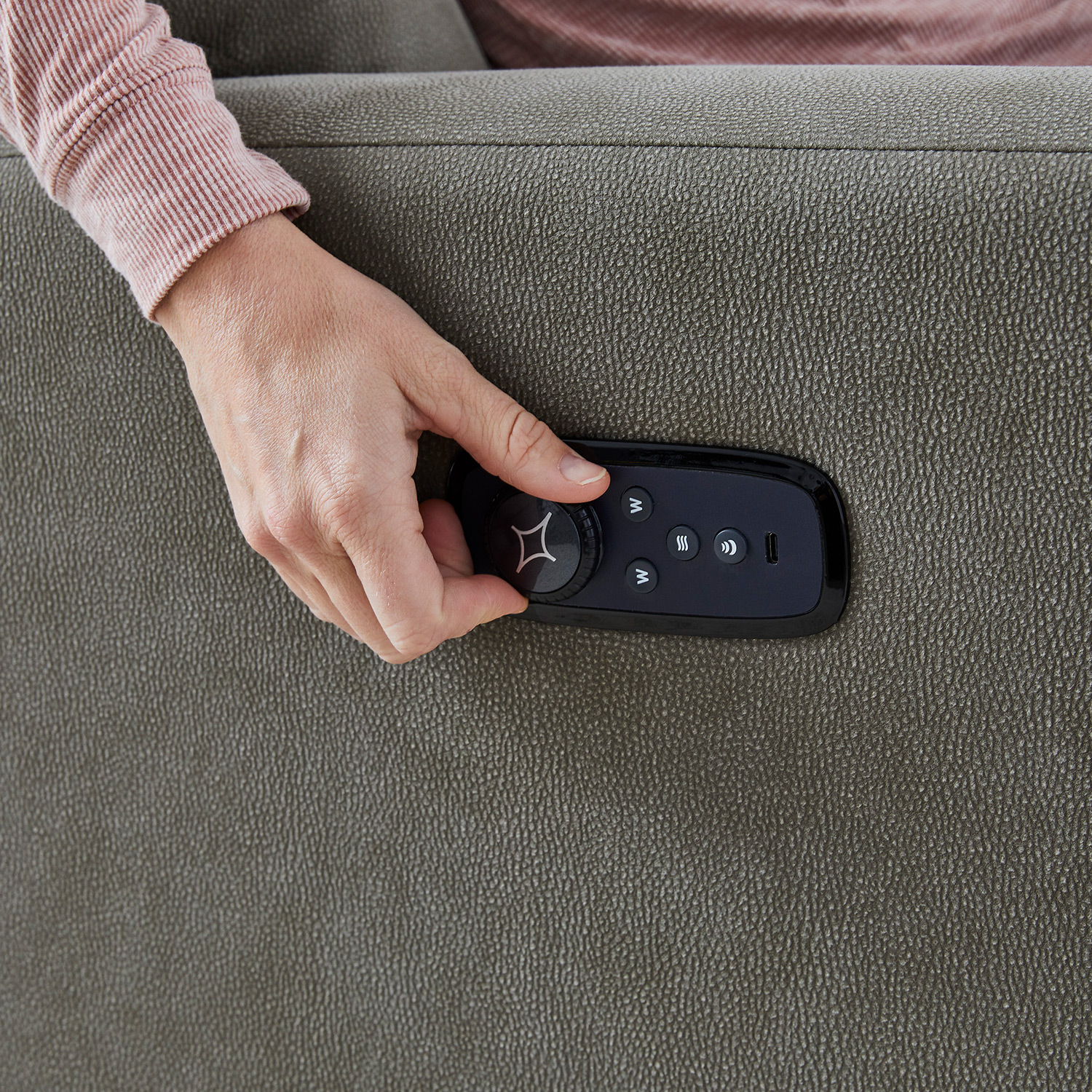 Kenley - Transitionally Styled, Medium-sized Recliner - 5N14 5N14