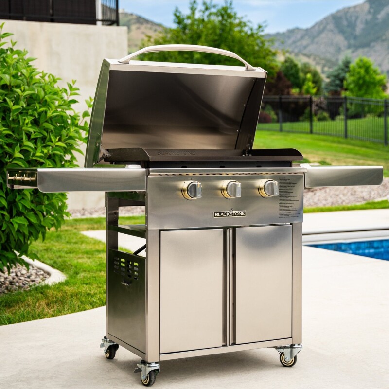 28" Griddle with Cabinet view 2