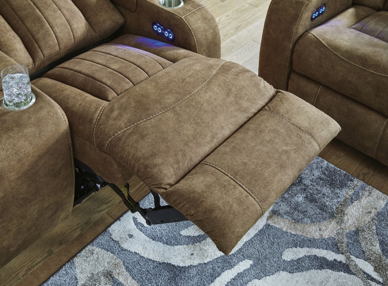 Wolfridge Brindle Power Recliner Sofa with Adjustable Headrest 6070315