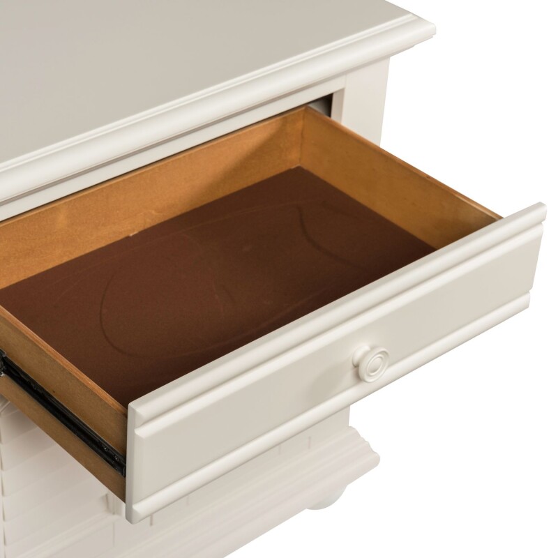 Summer House I King Poster Bed, Dresser & Mirror 607BRKPSDM