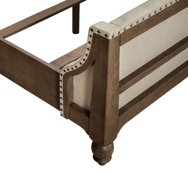 Americana Farmhouse King Uph Shelter Footboard 615BR16FUS
