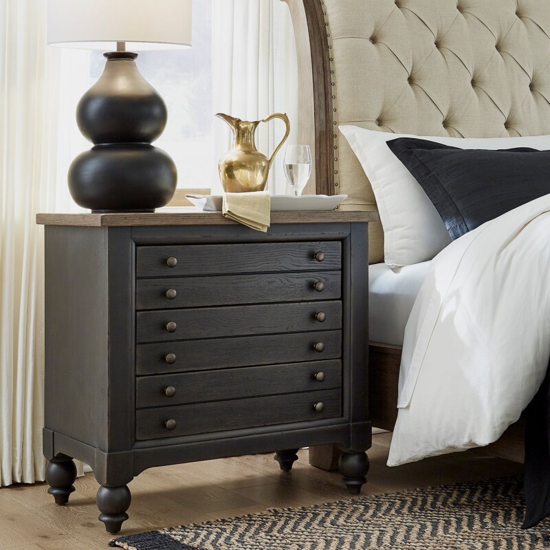 Americana Farmhouse Bedside Chest w/ Charging Station - Black 615BR62B