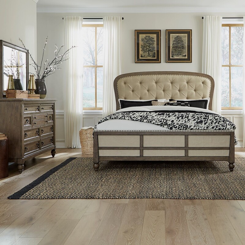Americana Farmhouse King Shelter Bed, Dresser & Mirror 615BRKSHDM