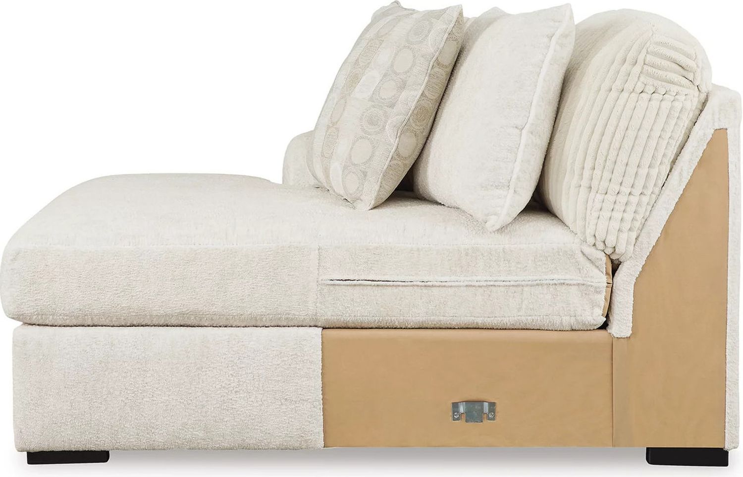 Chessington 2-Piece LAF Sectional with Chaise In Ivory 61904S1