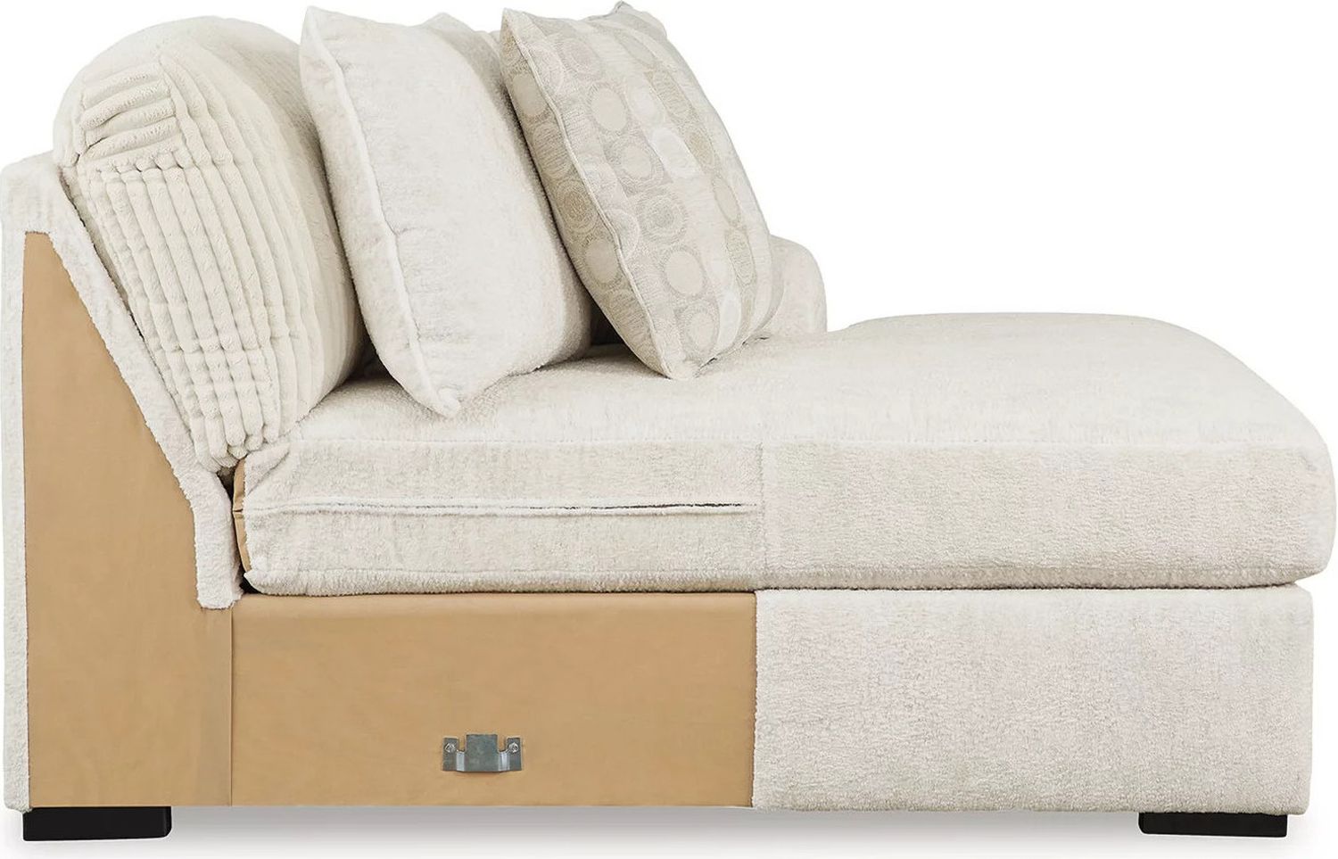 Chessington 2-Piece LAF Sectional with Chaise In Ivory 61904S1