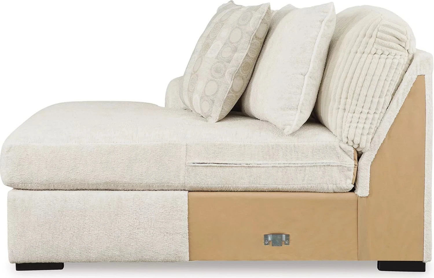 Chessington 4-Piece Sectional with Chaise In Ivory 61904S3
