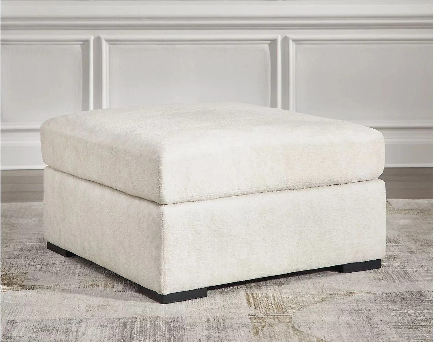 Chessington 4-Piece Sectional with Chaise In Ivory 61904S4