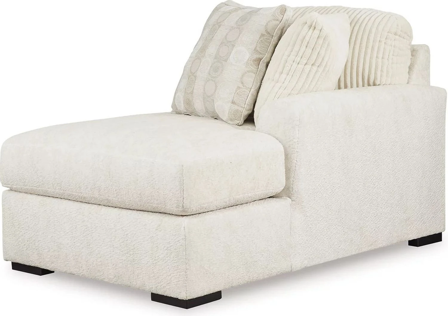 Chessington 4-Piece Sectional with Chaise In Ivory 61904S4