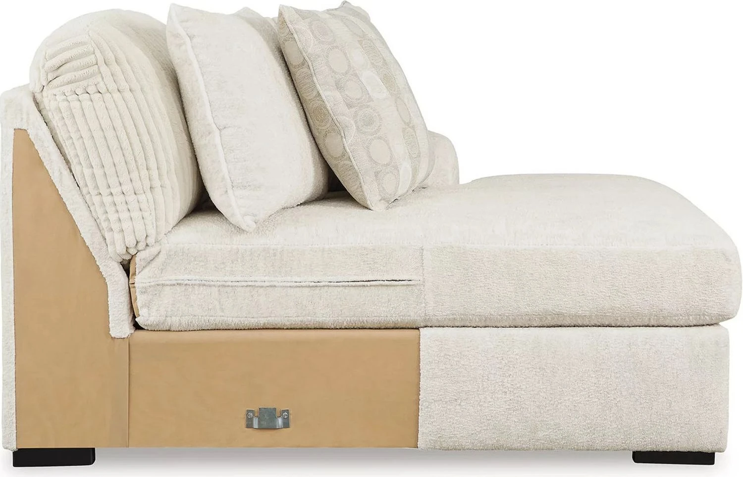 Chessington 4-Piece Sectional with Chaise In Ivory 61904S4