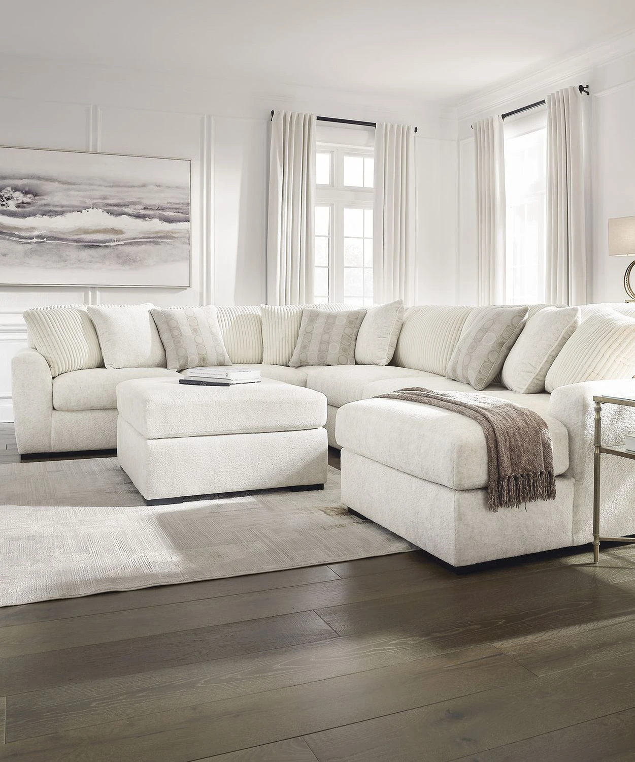 Chessington 4-Piece Sectional with Chaise In Ivory 61904S4