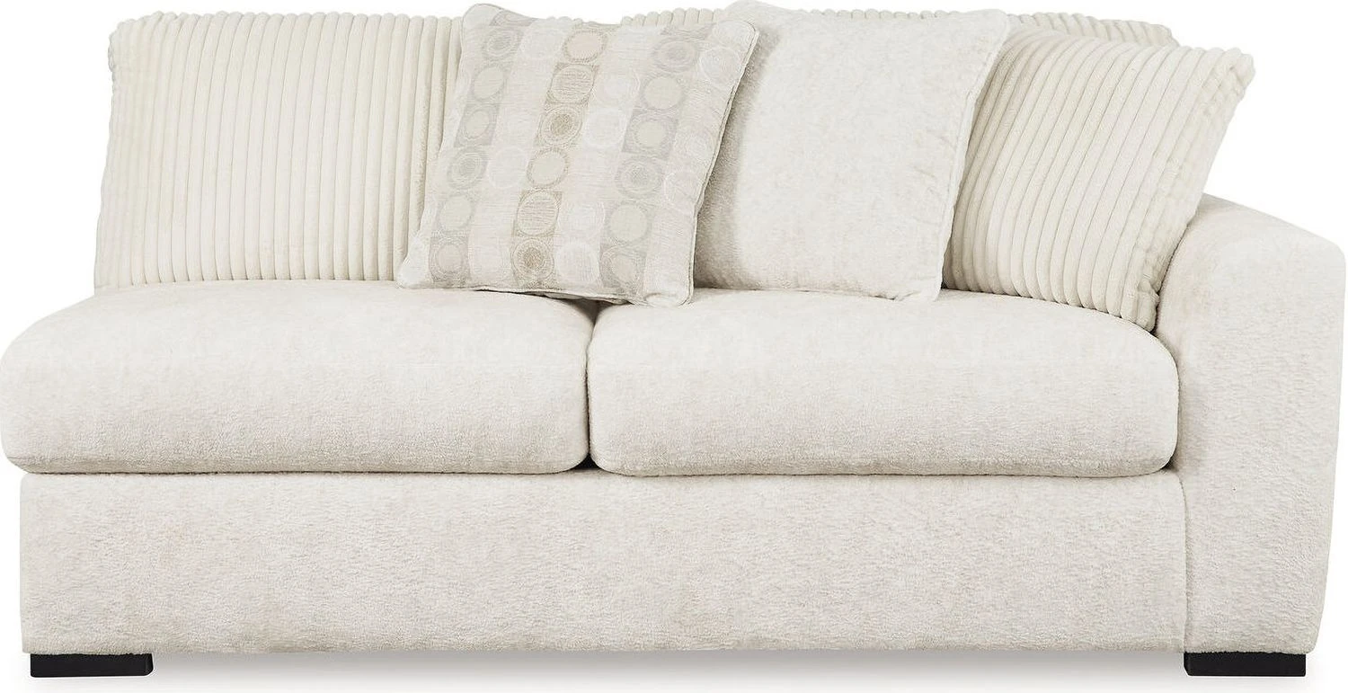 Chessington 3-Piece Sectional In Ivory 61904S5