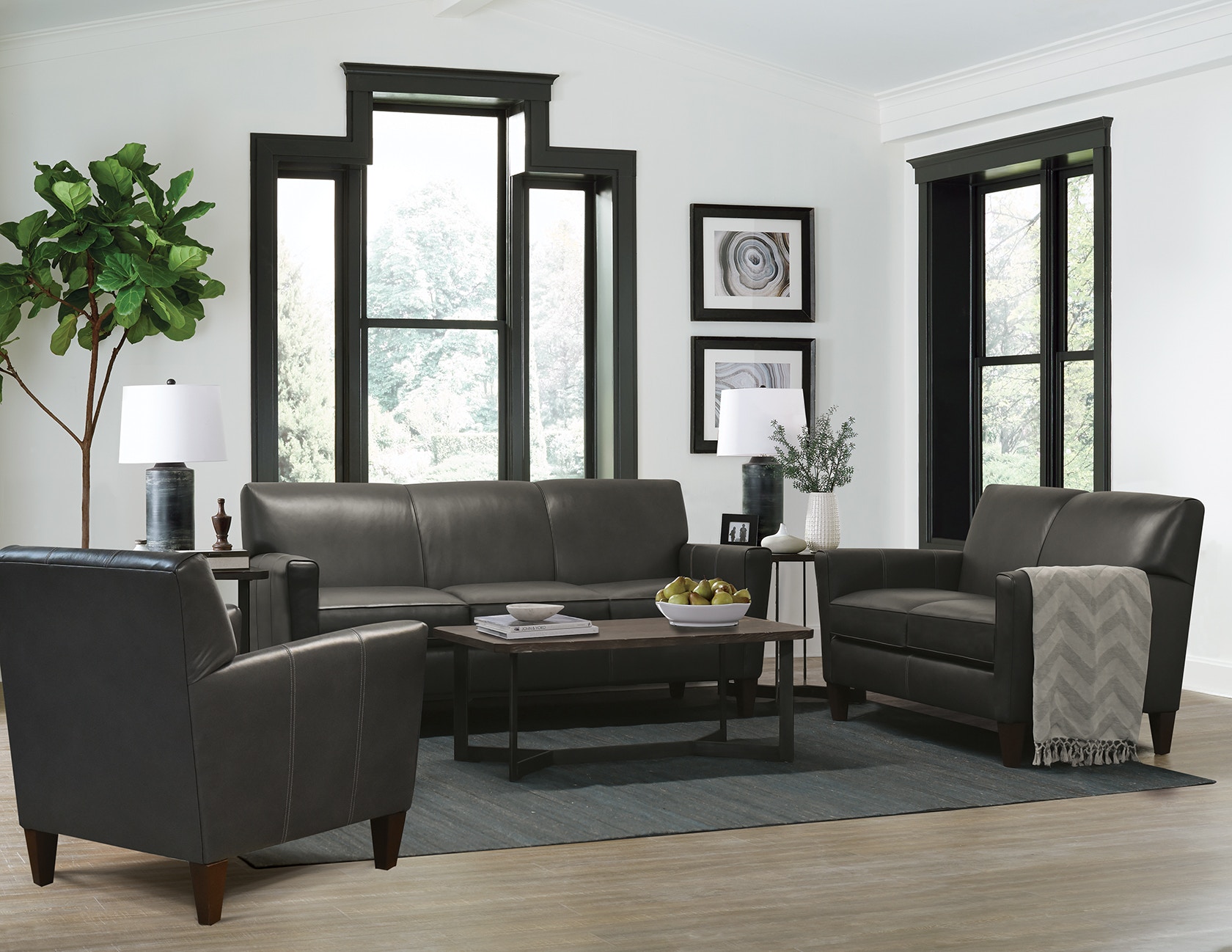 Collegedale Leather Loveseat 6206LR