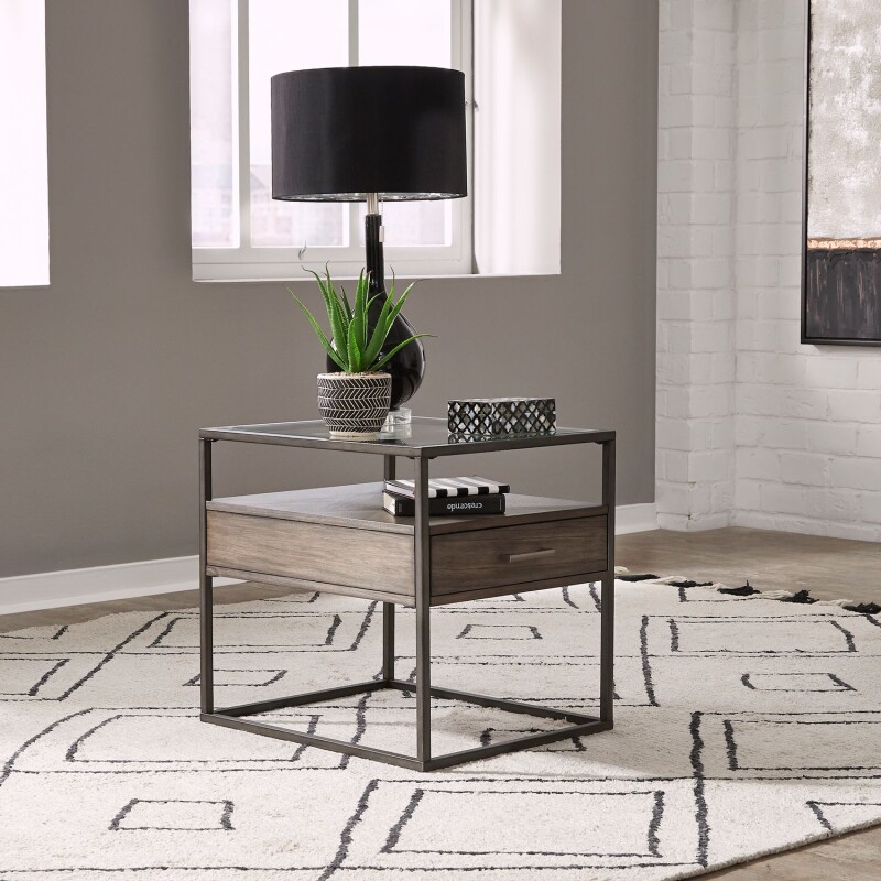 Jamestown End Table 626OT1020