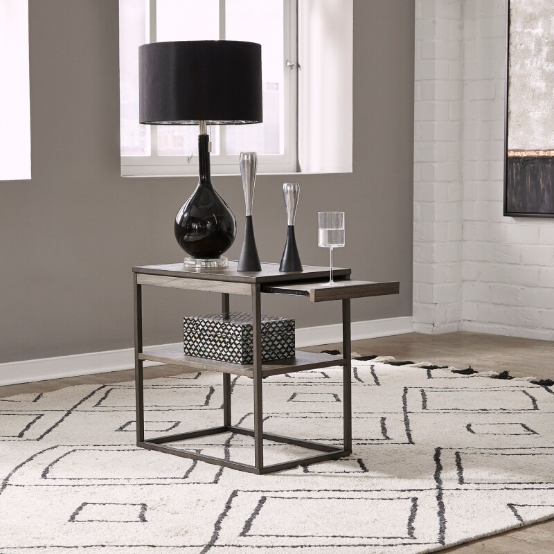 Jamestown Chair Side Table 626OT1021