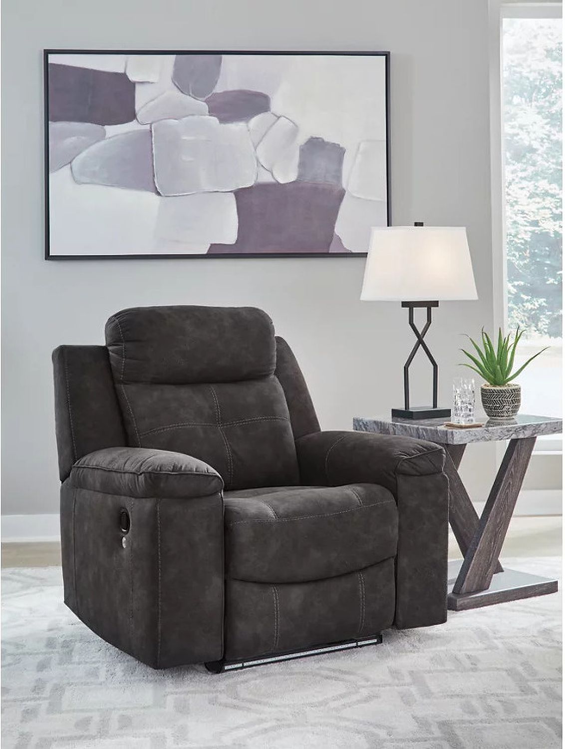 Brysonview Recliner In Charcoal 6360529