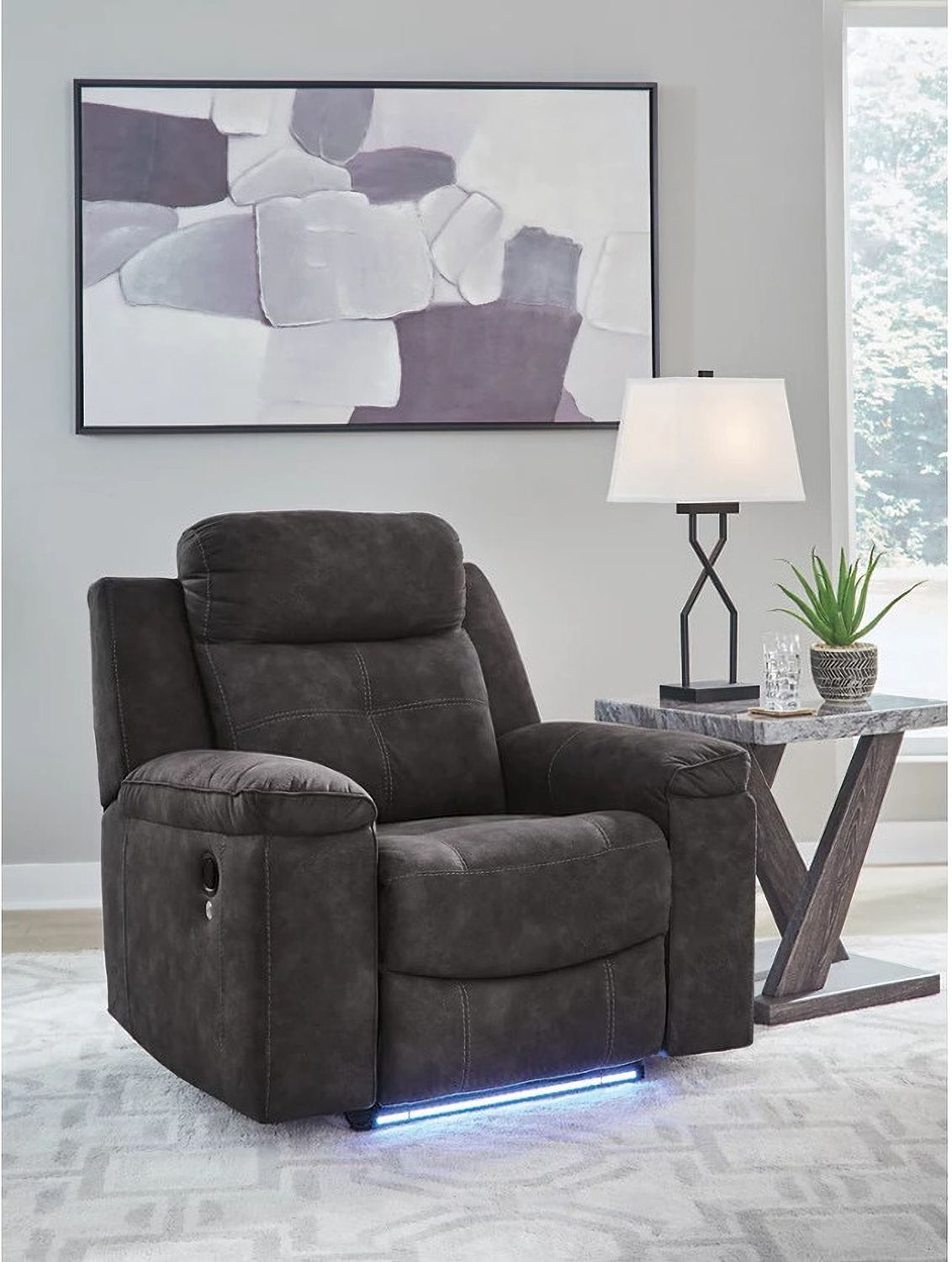 Brysonview Recliner In Charcoal 6360529