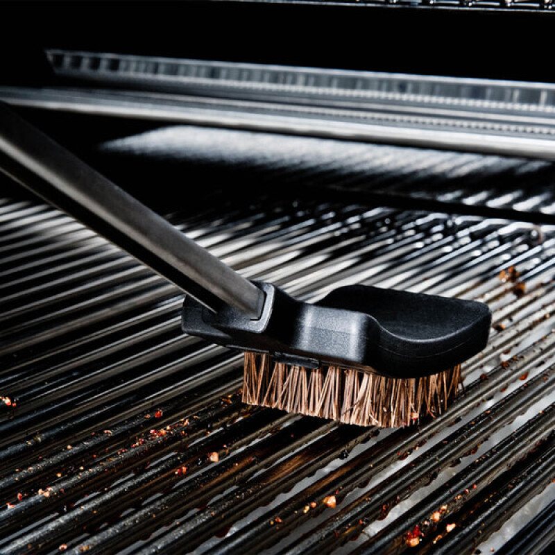 Baron™ Palmyra Grill Brush 64038