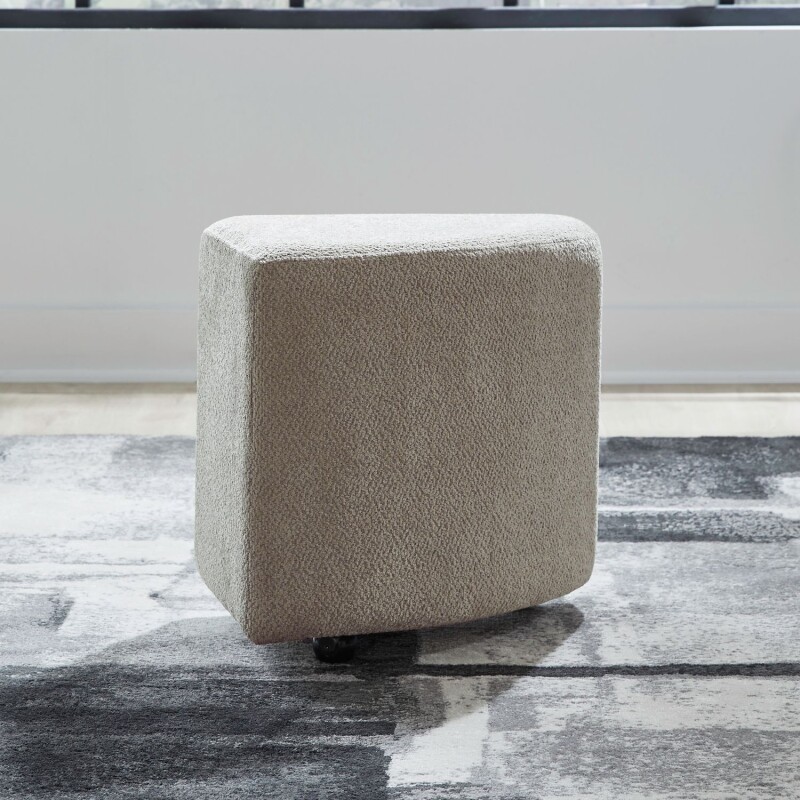 Capri Uph Ottomans 644OT9001