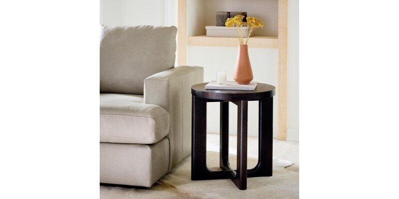 Reston Round Accent Table 65240643SUMMERFD