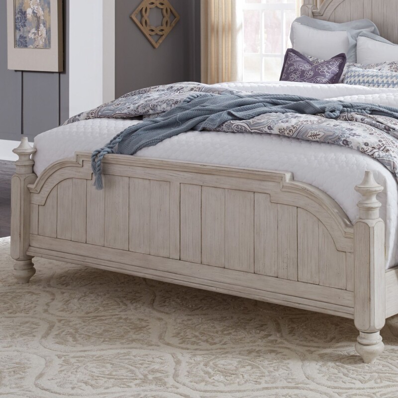 Farmhouse Reimagined Queen Poster Footboard 652BR02