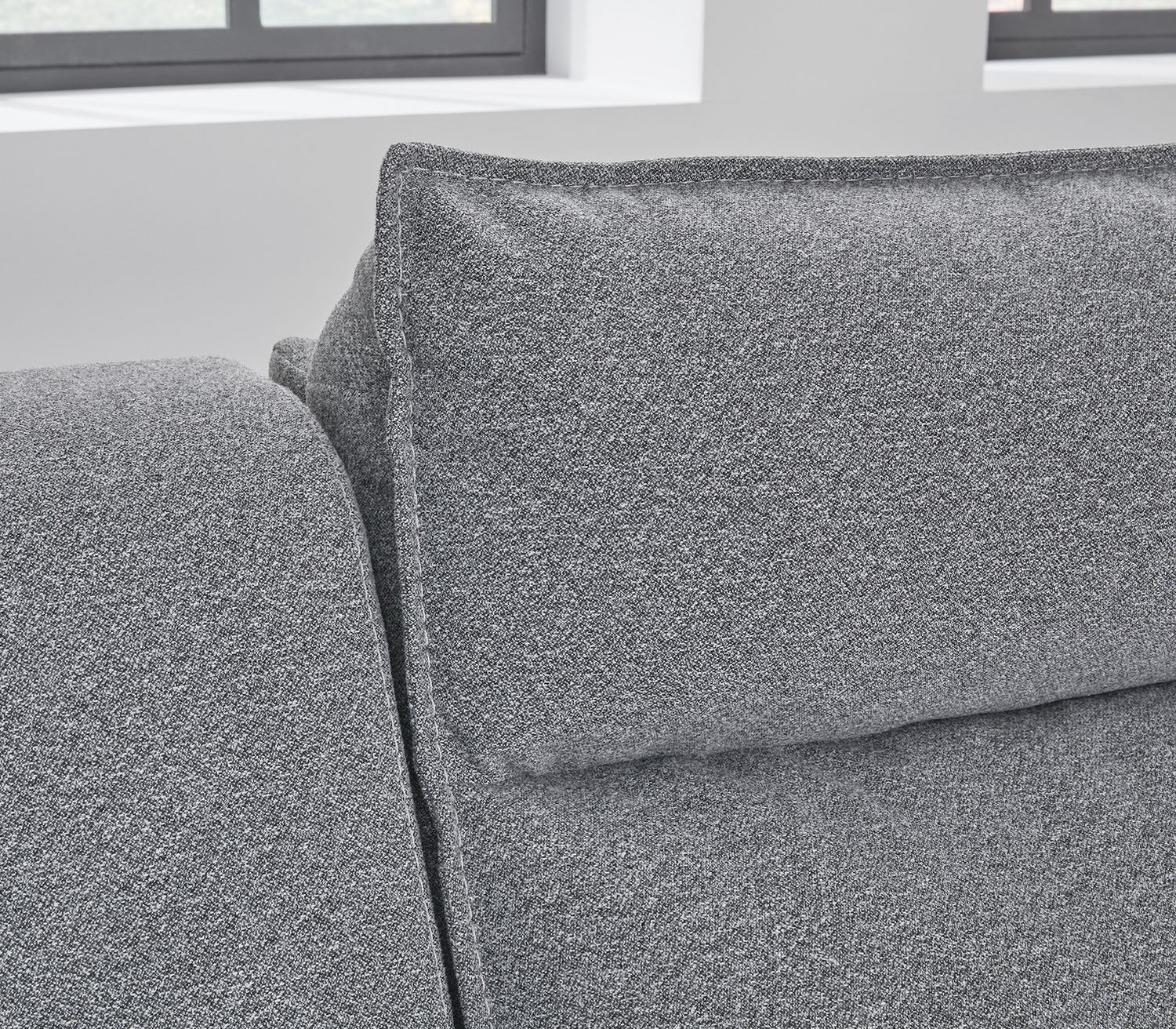 Modmax 4-Piece Power Reclining Sectional with Chaise In Salt and Pepper 65906S11