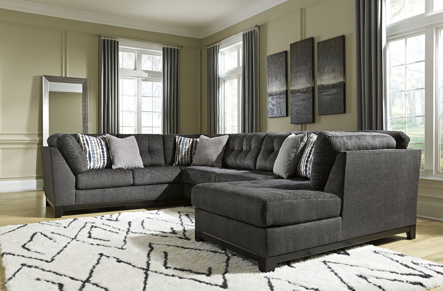Reidshire 3-Piece Sectional with RAF Chaise In Steel 67622S2