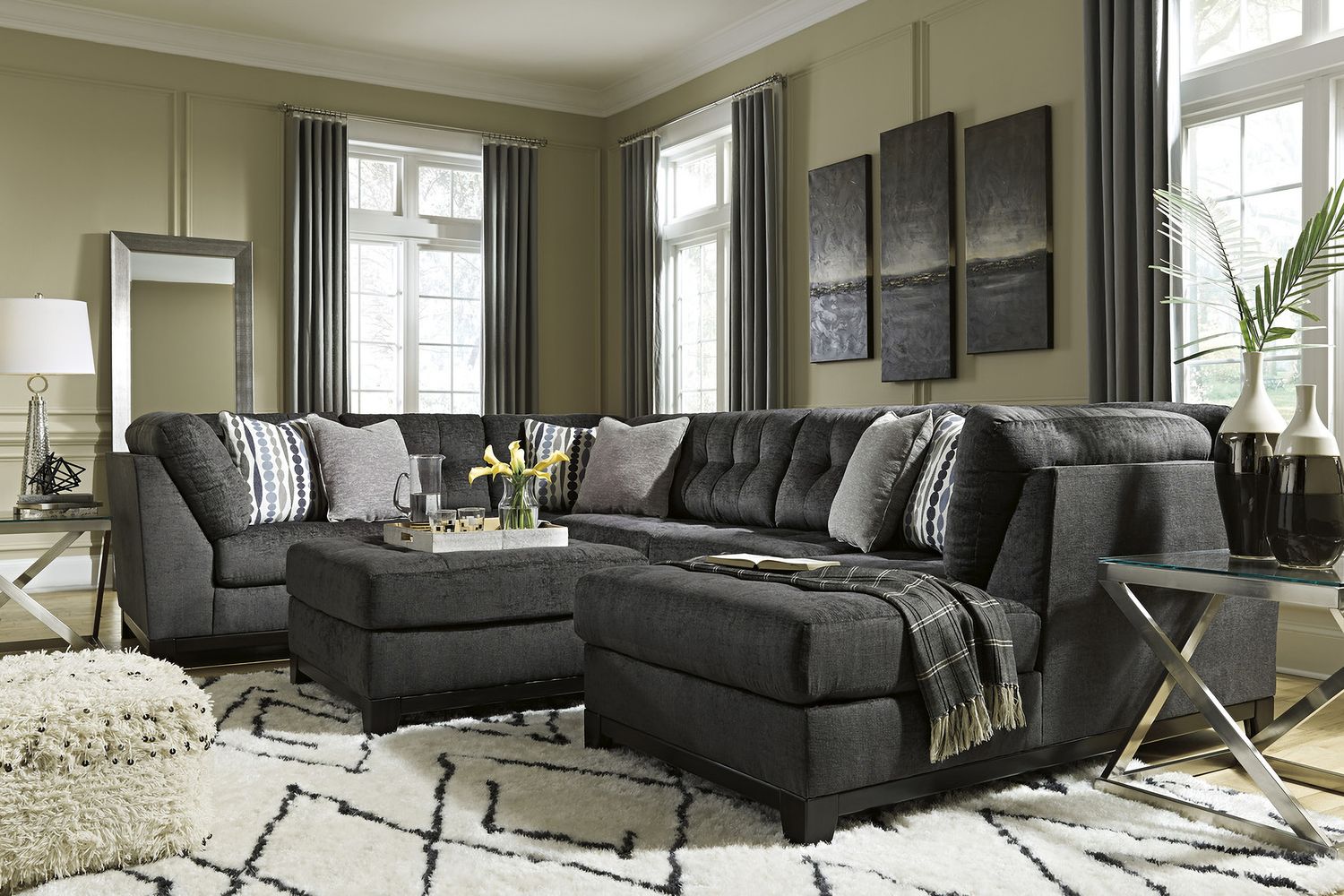 Reidshire 3-Piece Sectional with RAF Chaise In Steel 67622S2