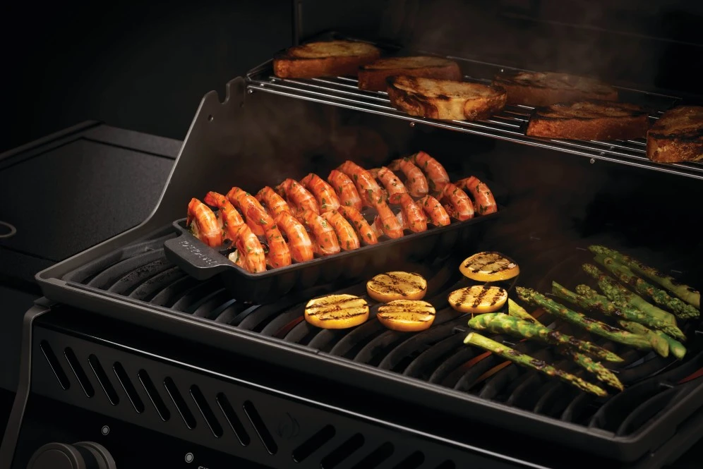 Cast Iron Jumbo Shrimp Tray 67734