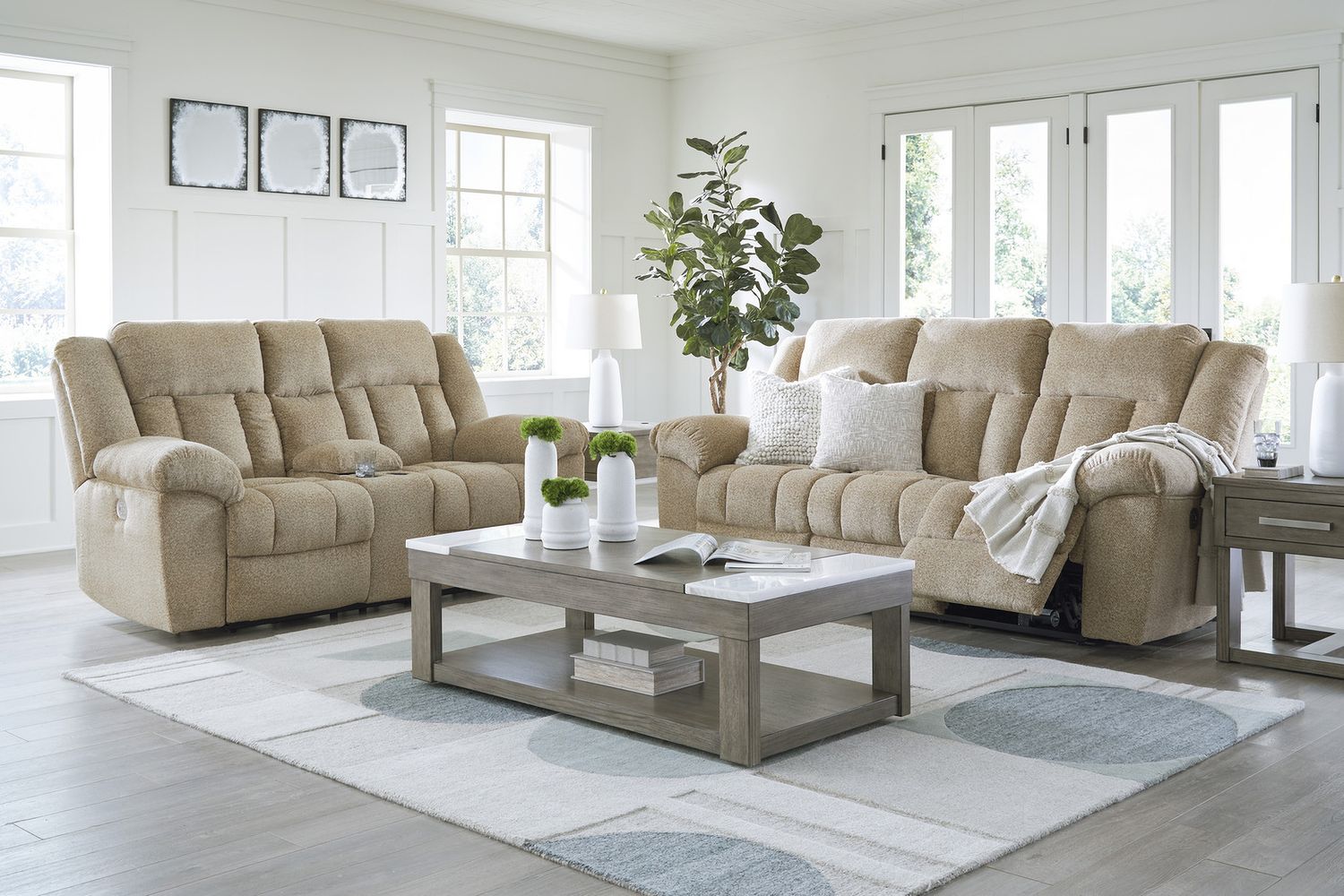 Tip-Off Power Reclining Sofa In Wheat 6930515
