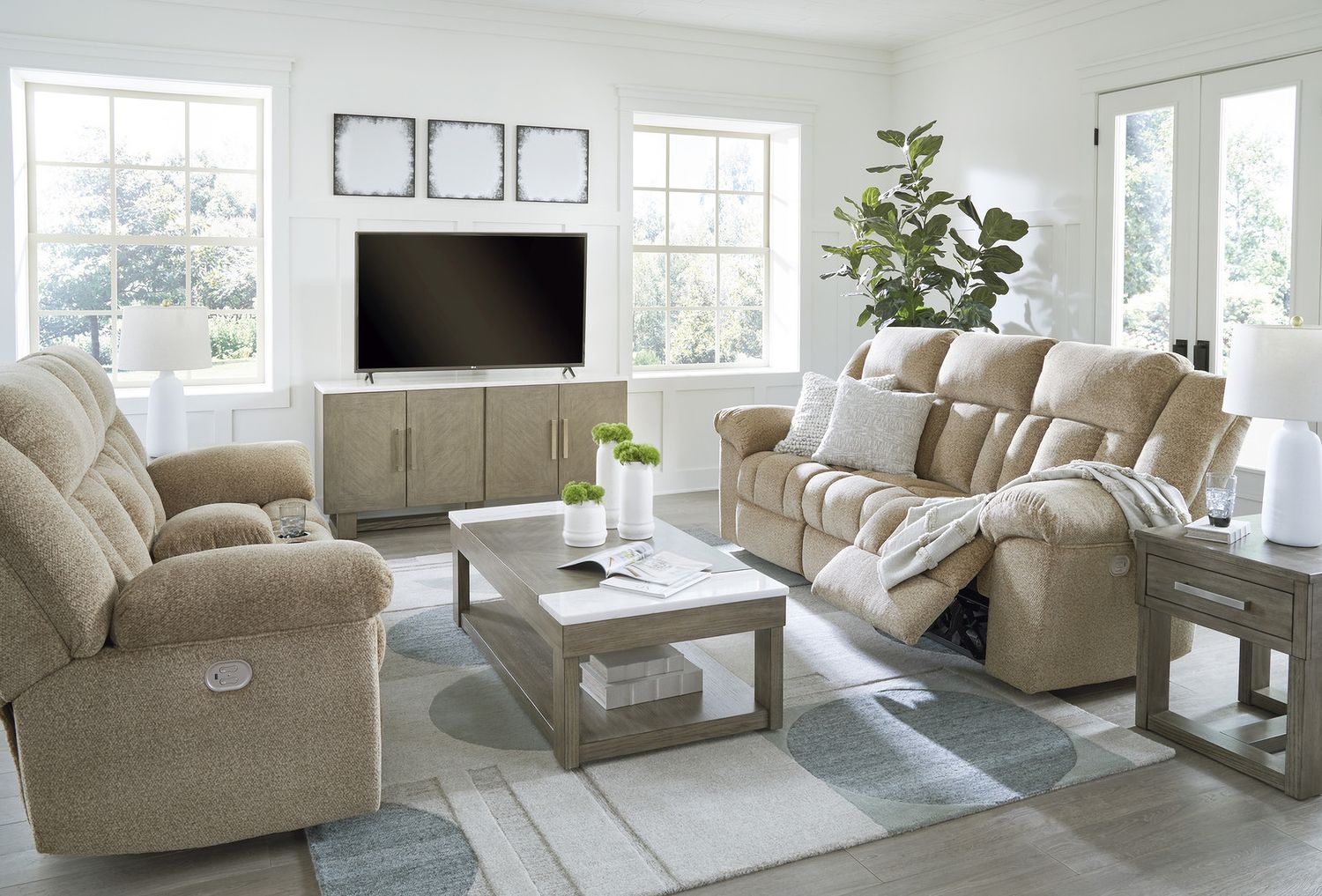 Tip-Off Power Reclining Sofa In Wheat 6930515