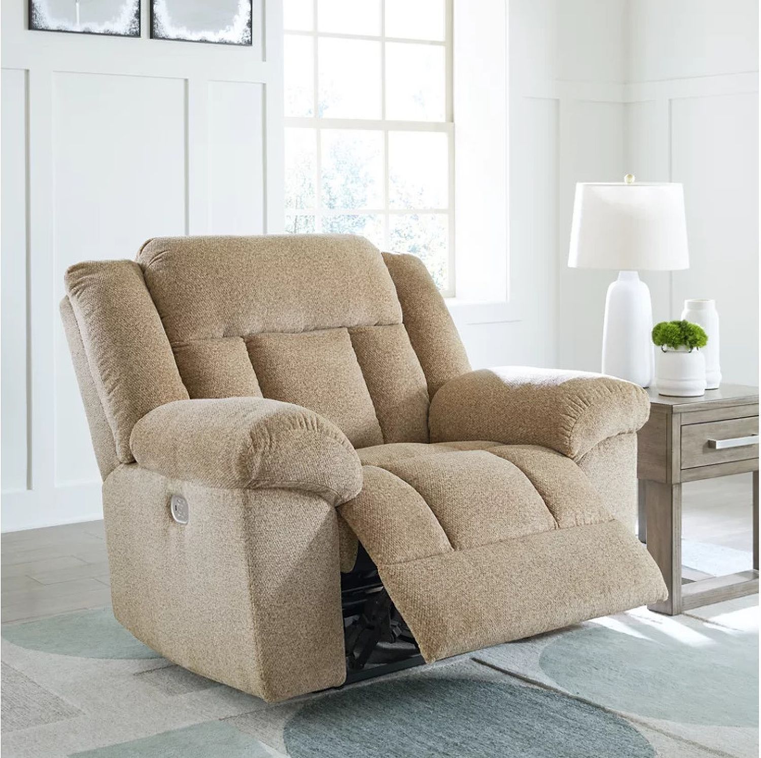 Tip-Off Power Recliner In Wheat 6930582