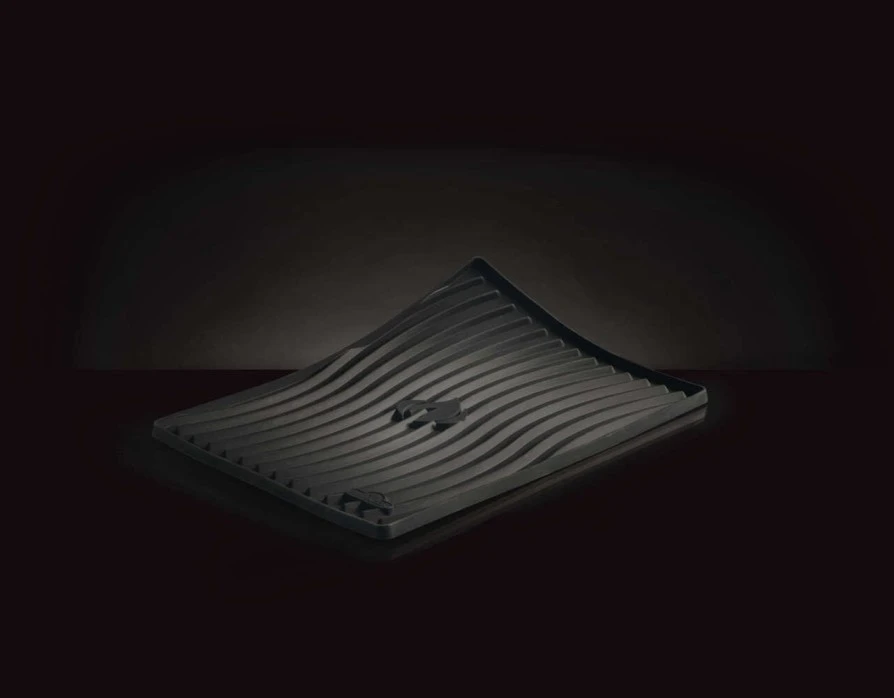 Side Shelf Mat for Prestige® & Rogue® SE / PRO-S Grills 70123