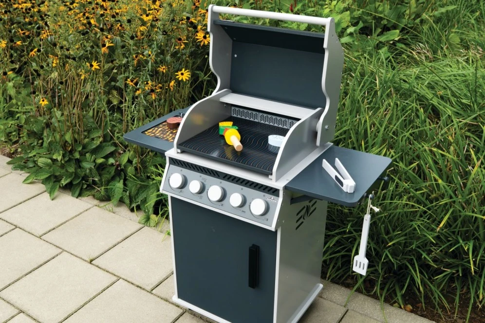 Mini BBQ for kids Your first barbecue should always be a Napoleon. 70188
