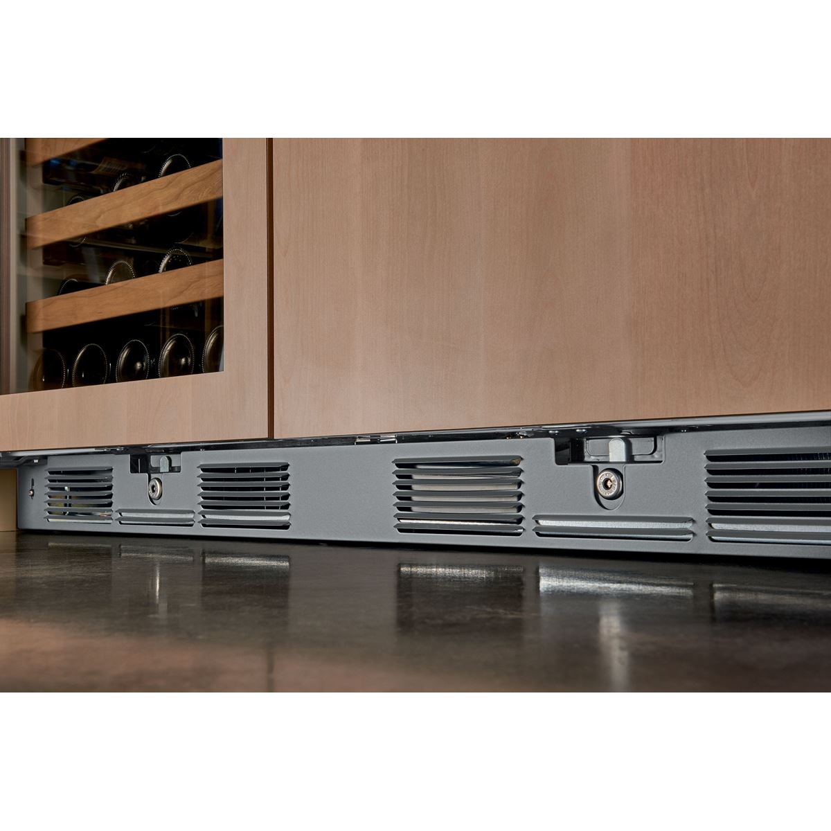 Undercounter Silver Dual Kickplate 7030800